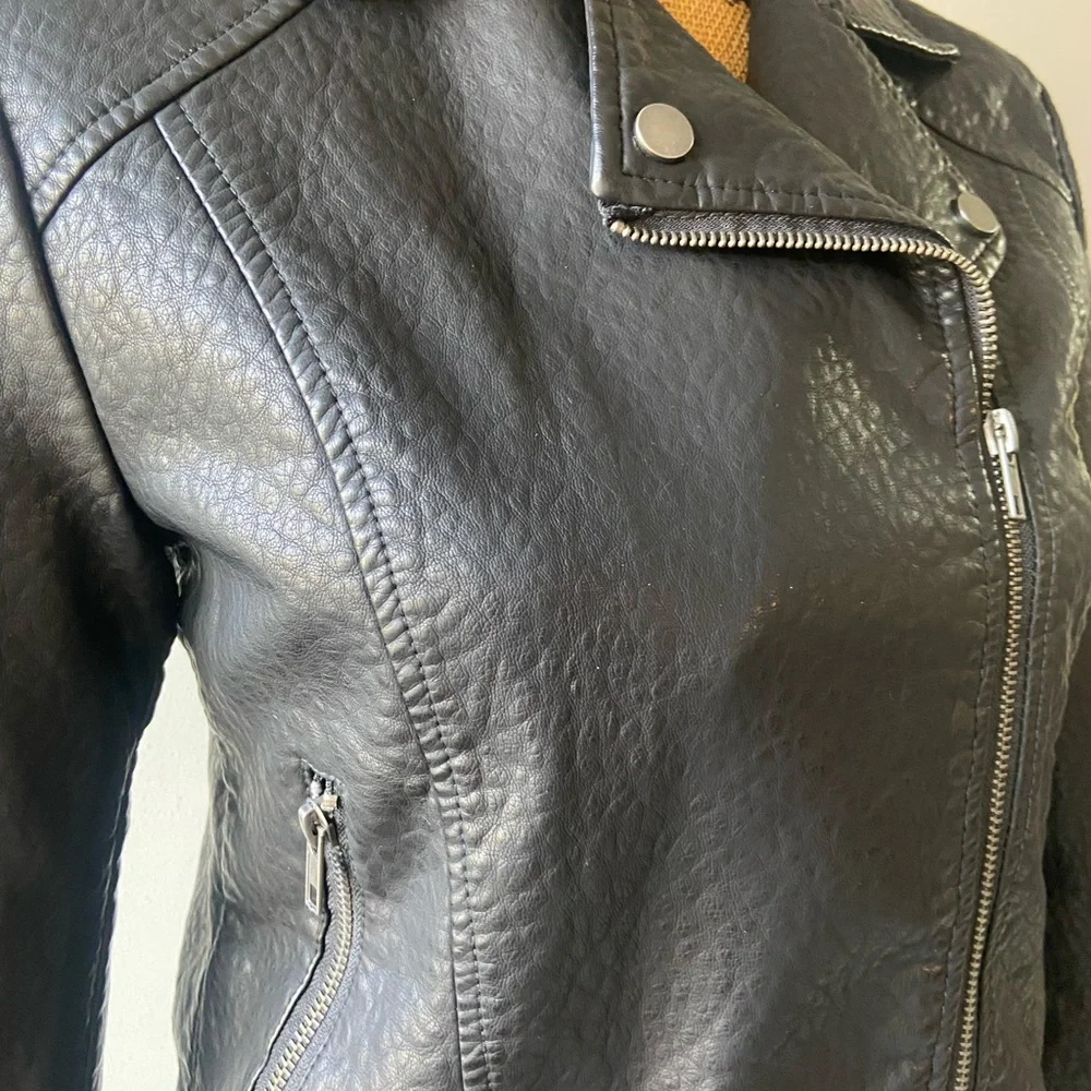 Jack by BB Dakota Sz S Anthropologie Classic Black Faux Leather Jacket - Picture 5 of 13